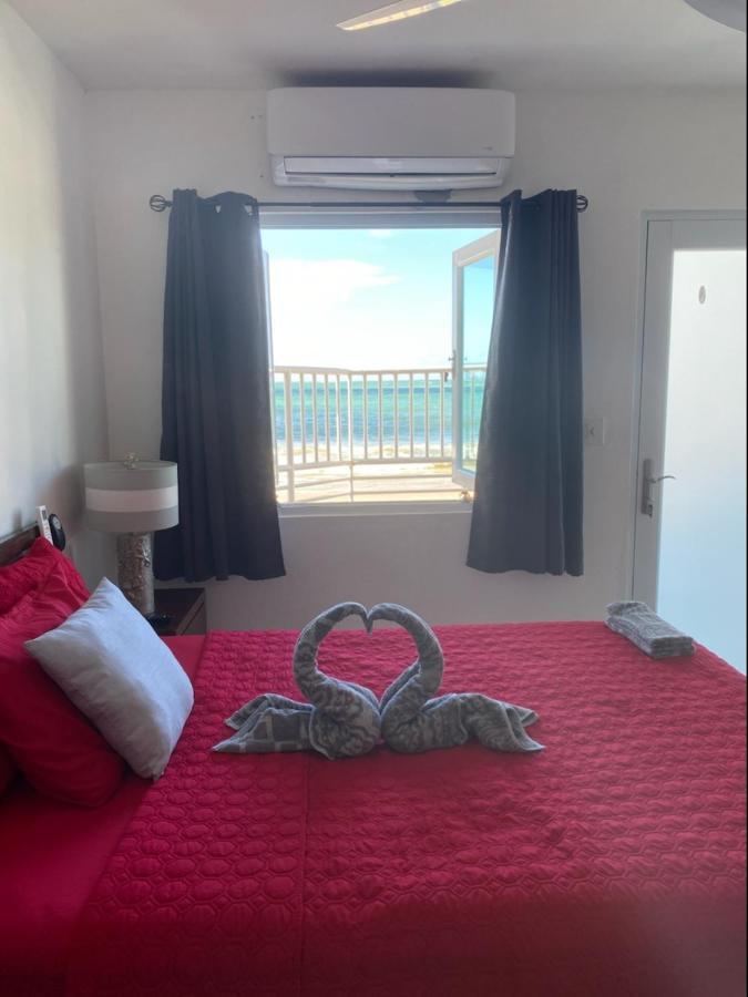 Sea Breezer Vacation Ocean Front En Condominio Playa Mar 산후안 외부 사진