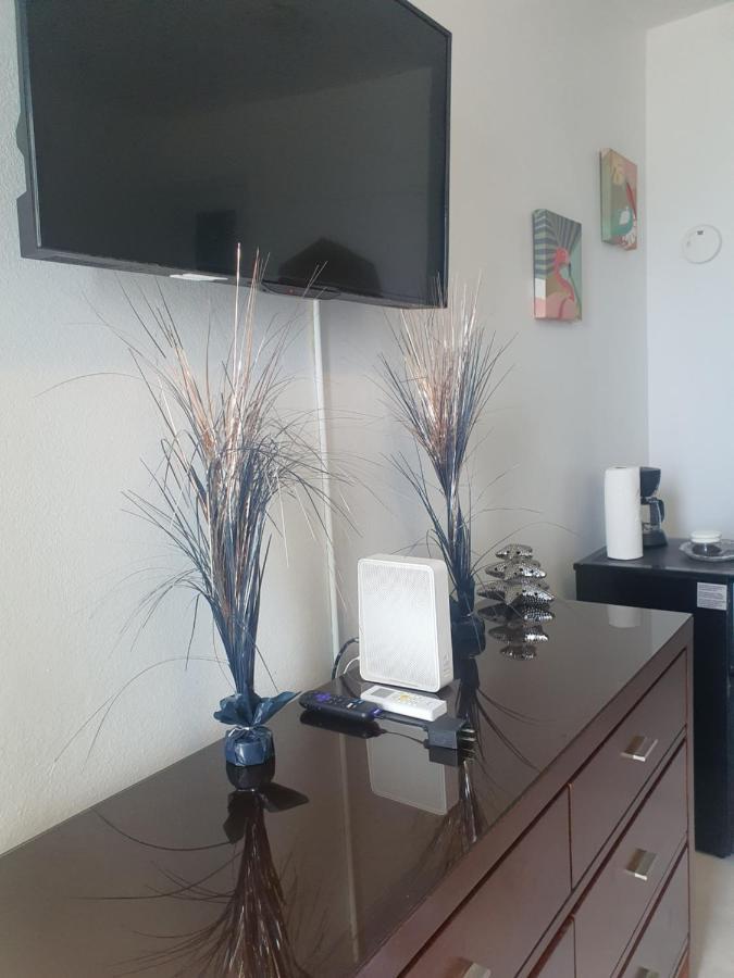Sea Breezer Vacation Ocean Front En Condominio Playa Mar 산후안 외부 사진